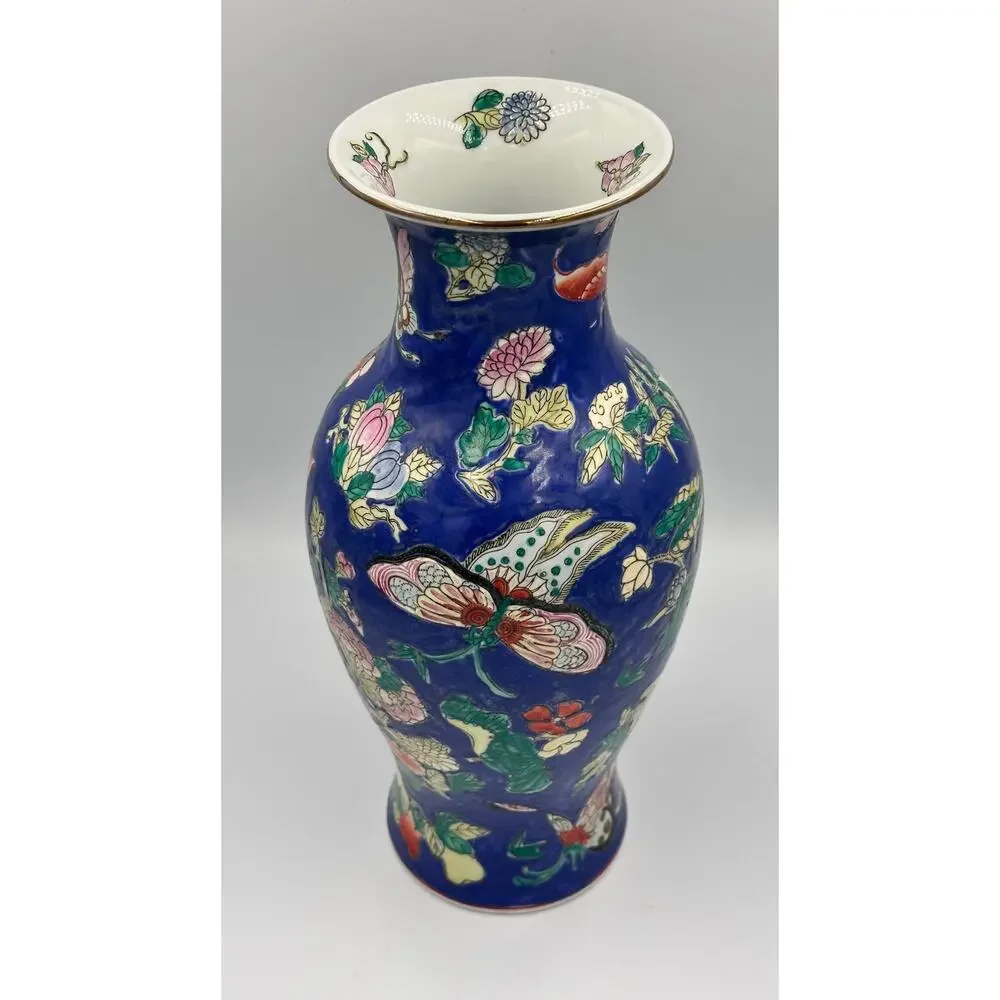 Antique Large Fine Quality Oriental Chinese 19th Century TongZhi Mark Vase